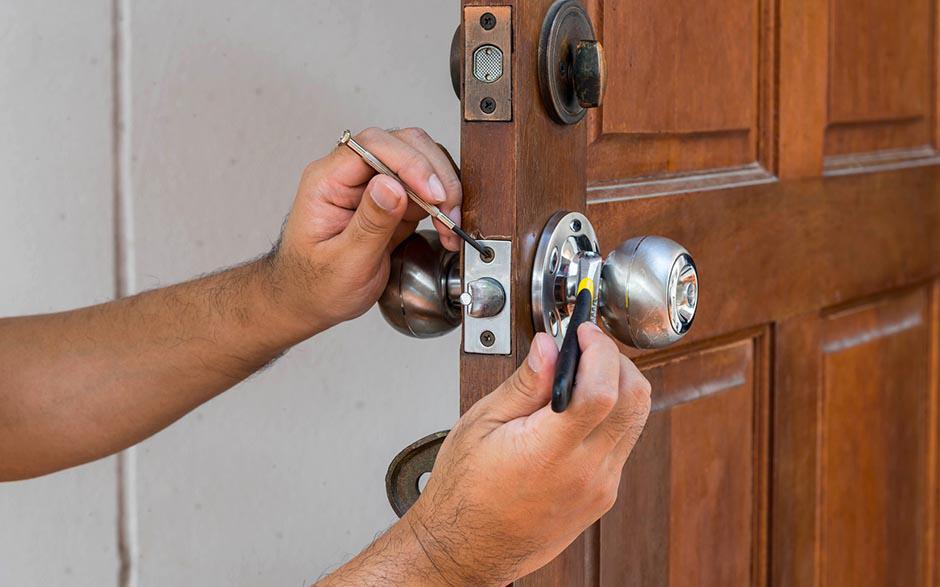 personnalisé serrurier prix changement serrure Rungis